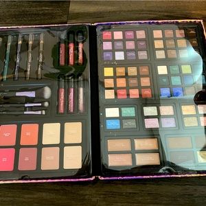 Never been used makeup bundle from ULTA!